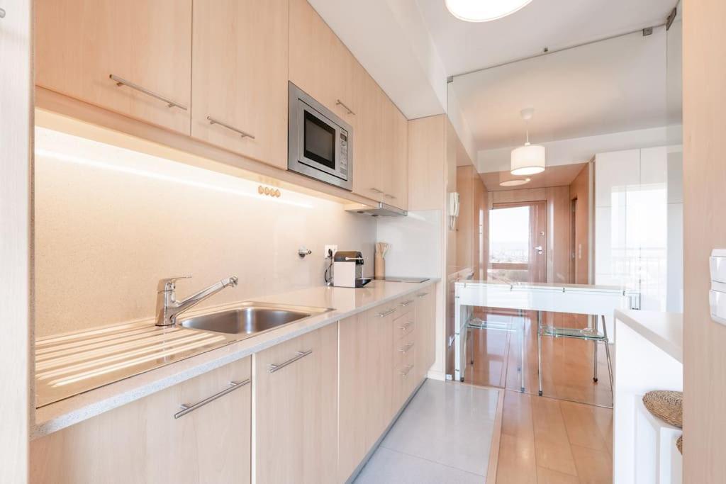 Viva Stadium Residence Studios Porto Eksteriør billede